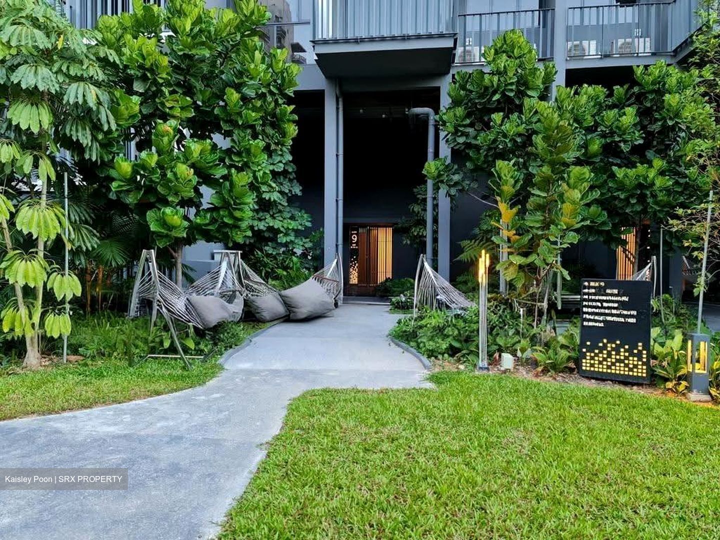 Grandeur Park Residences (D16), Condominium #621511611